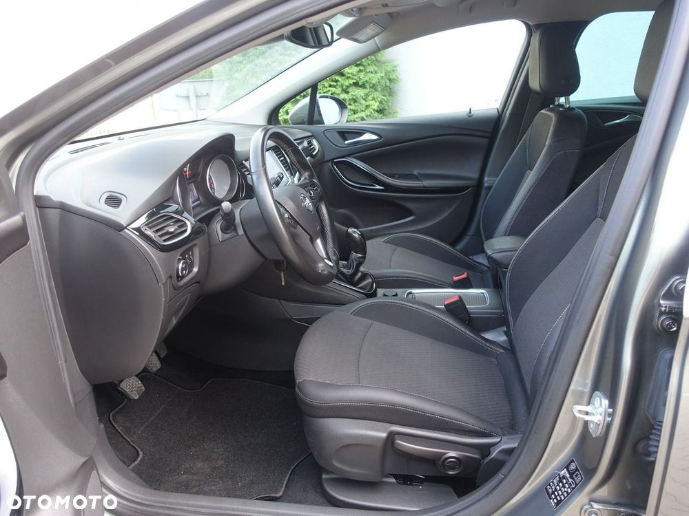 Opel Astra 1.4 Turbo Start/Stop Innovation - 9