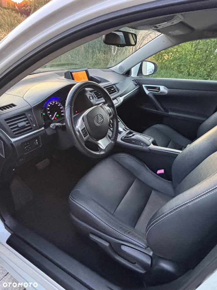 Lexus CT Impression Line - 18