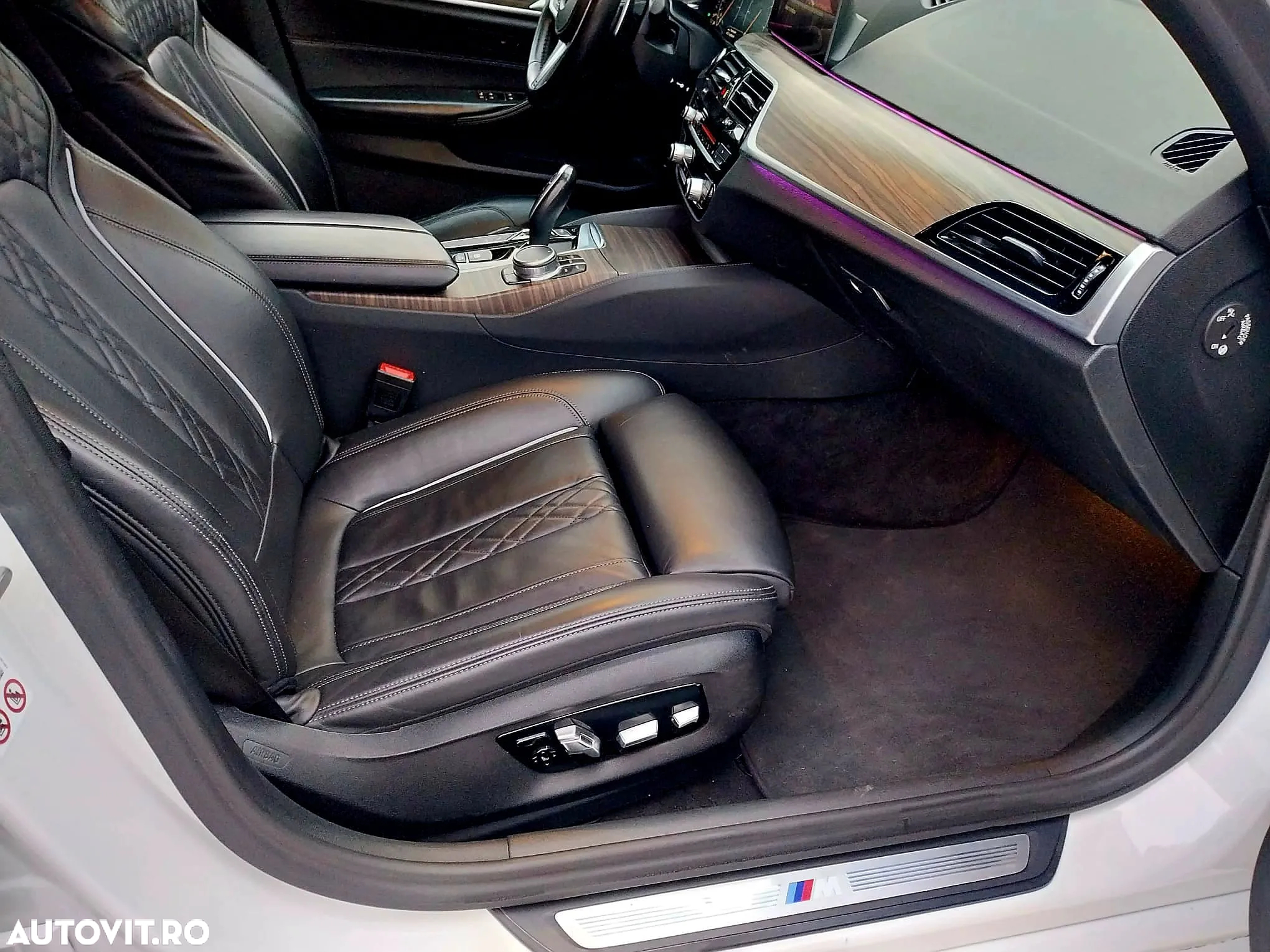 BMW Seria 5 520d Aut. Sport Line - 10