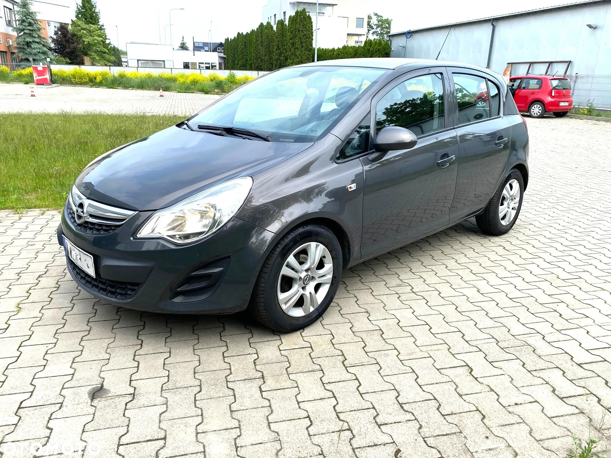 Opel Corsa 1.2 16V Cosmo - 2