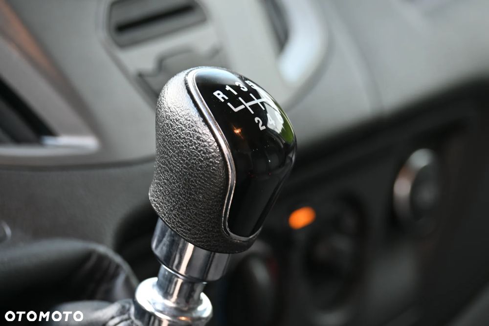 Ford TRANSIT CUSTOM - 30