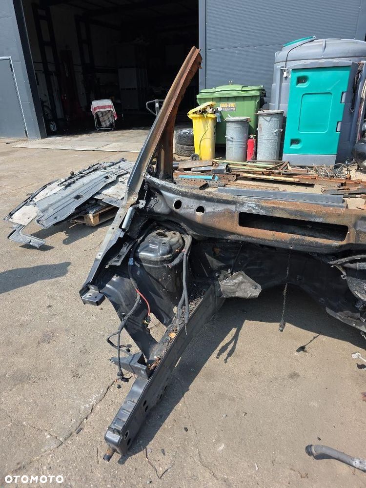 MERCEDES V KLASA W447 ĆWIARTKA PRAWY PRZÓD - 3