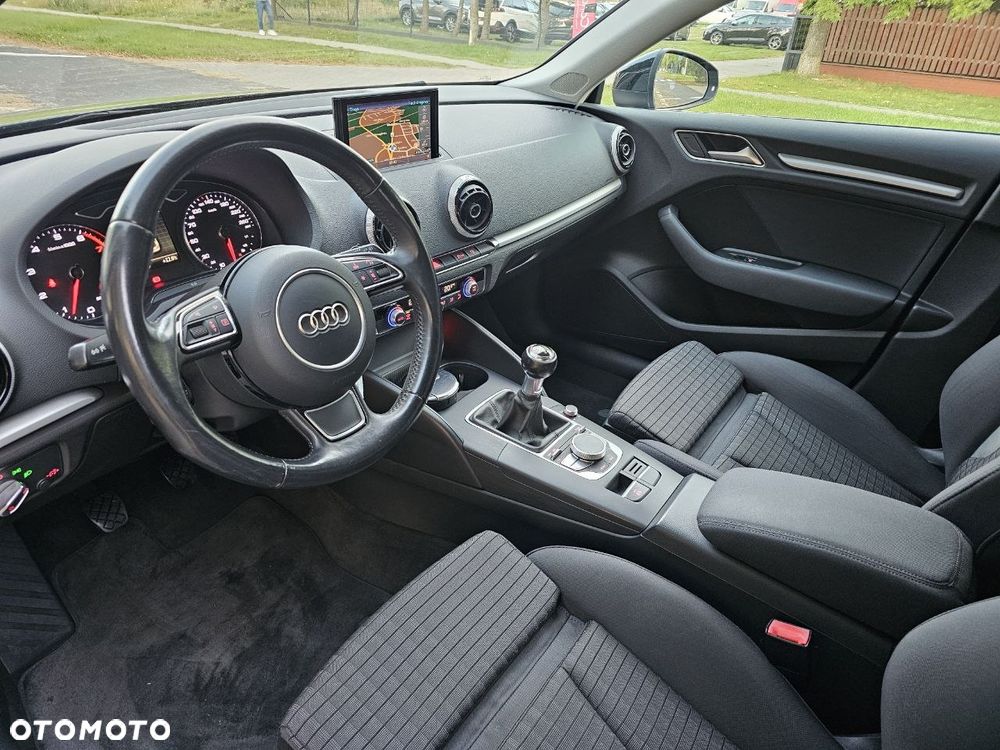 Audi A3 Sportback - 17