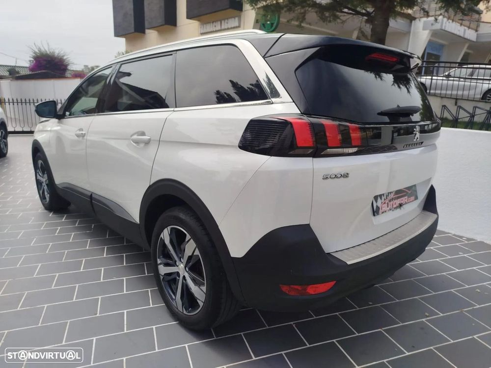 Peugeot 5008 BlueHDI 120 EAT6 Stop & Start Allure - 4