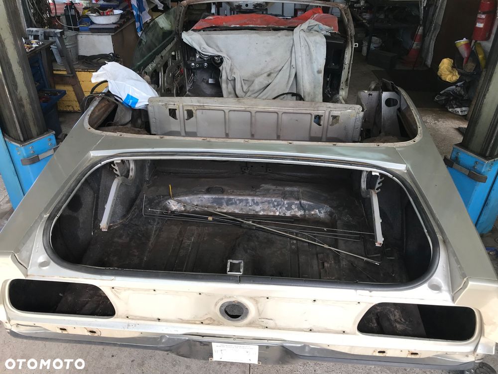 Ford Mustang - 20