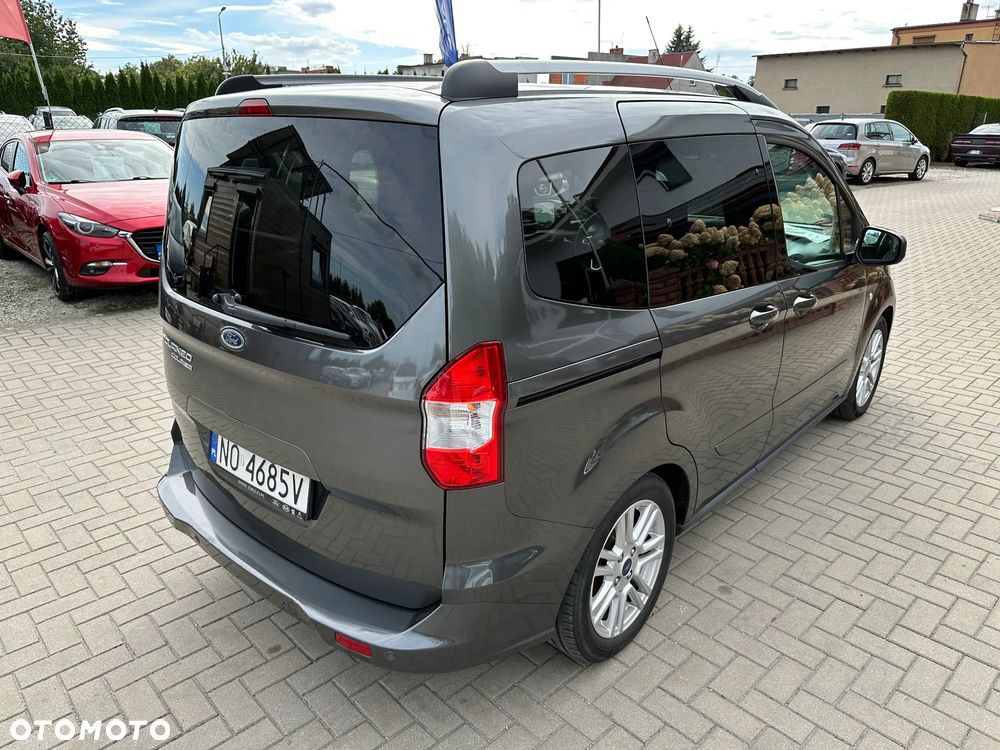 Ford Tourneo Courier - 3