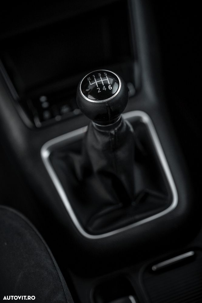 Volkswagen Tiguan 2.0 TDI DPF 4Motion Sport & Style - 18
