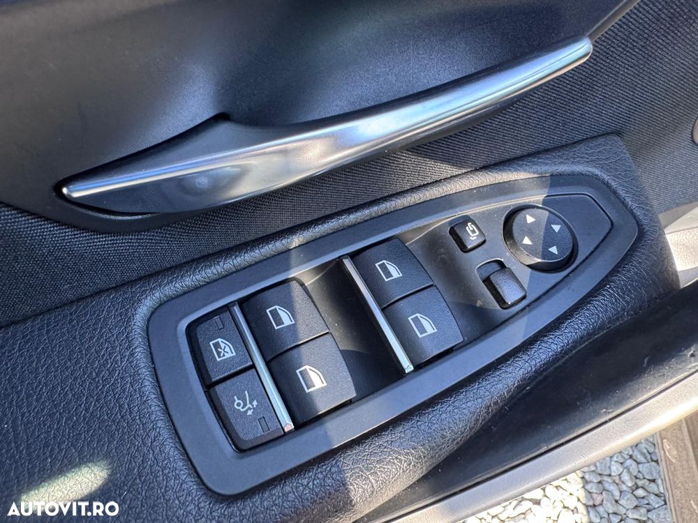 BMW Seria 3 318d Aut. - 20