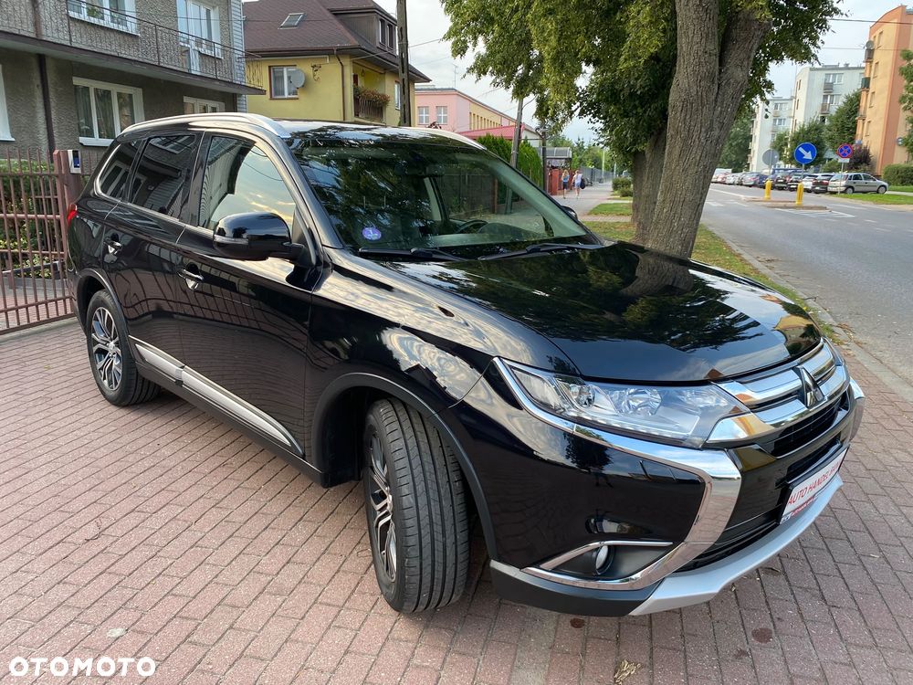 Mitsubishi Outlander 2.0 Intense + - 19