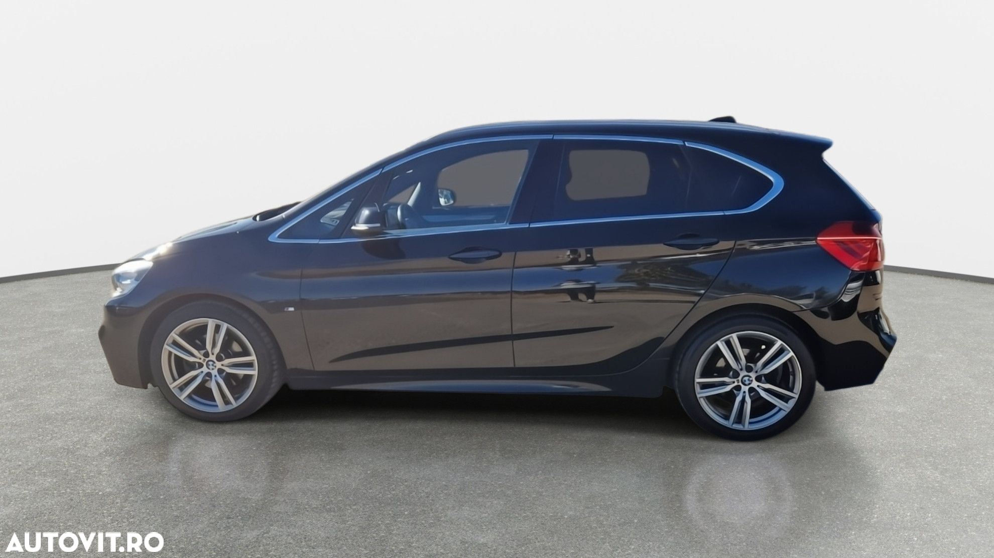 BMW Seria 2 220d xDrive AT Standard - 9