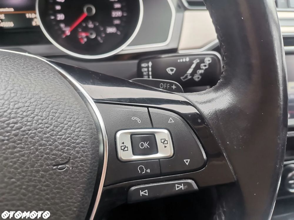 Volkswagen Passat 2.0 TDI Bi-Turbo BMT 4Mot Highline DSG - 12