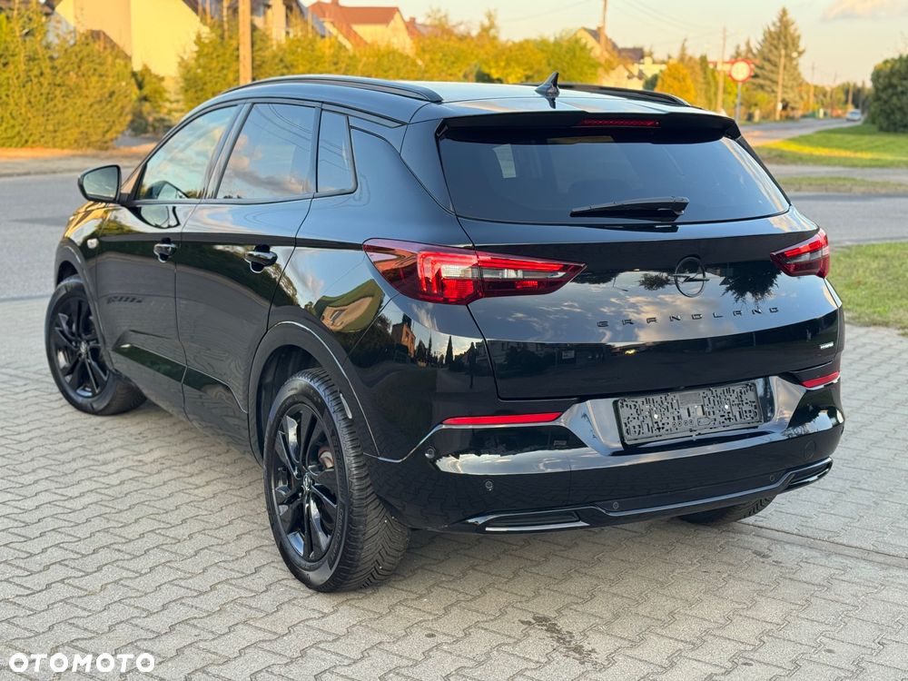 Opel Grandland 1.2 T mHEV GS Advanced S&S eDTC6 - 17