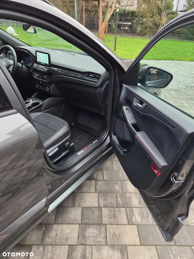 Ford Kuga 2.0 EcoBlue AWD ST-Line - 22