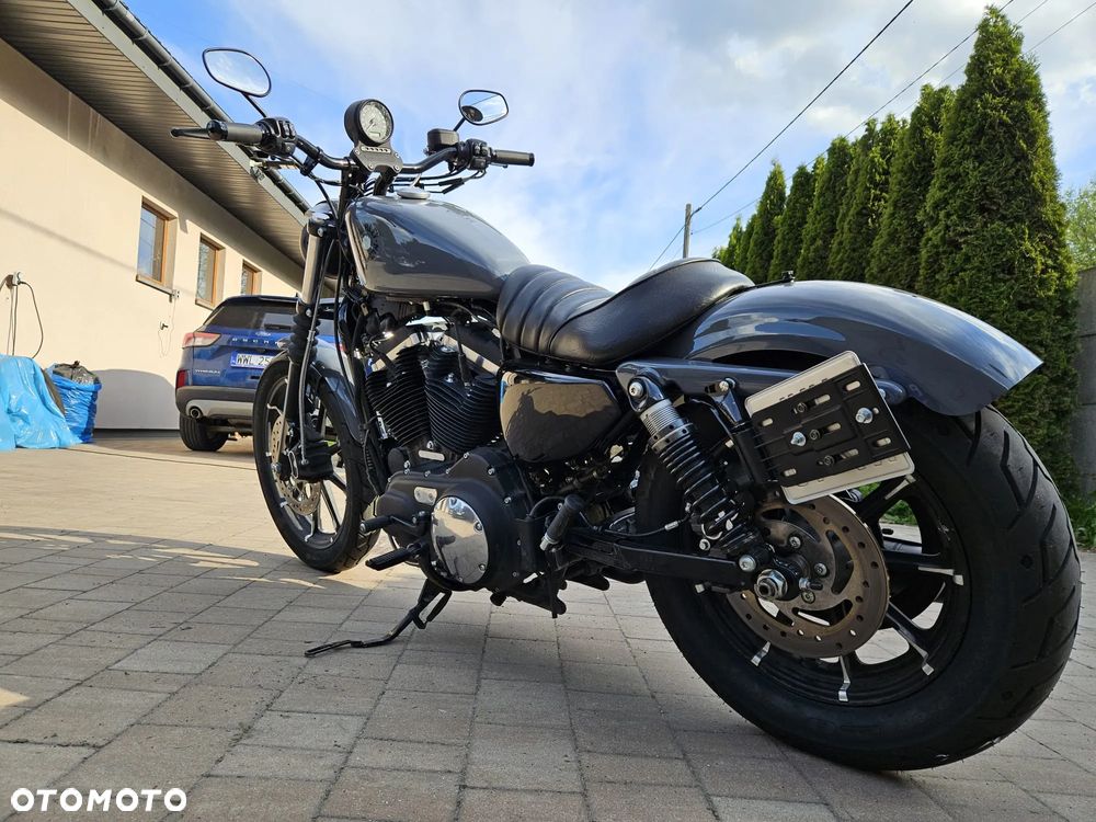 Harley-Davidson Sportster Iron 883 - 8
