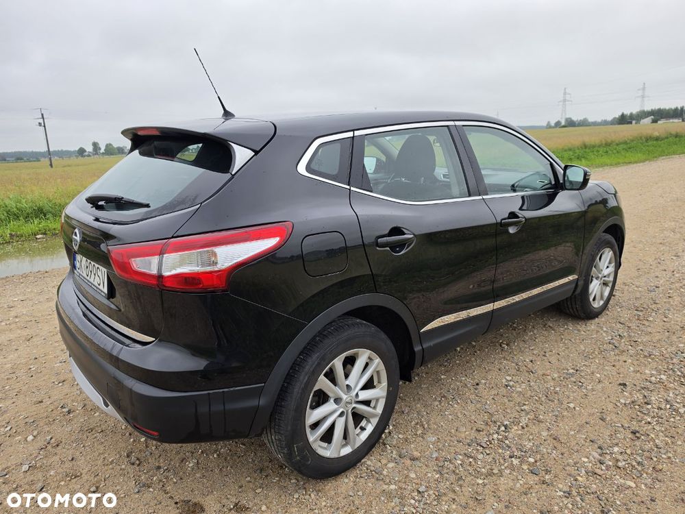 Nissan Qashqai 1.2 DIG-T Acenta EU6 - 7