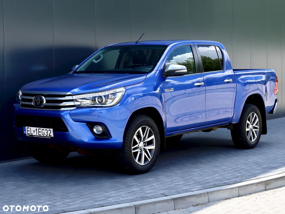 Toyota Hilux 2.4 D-4D Double Cab SR5 4x4 - 4