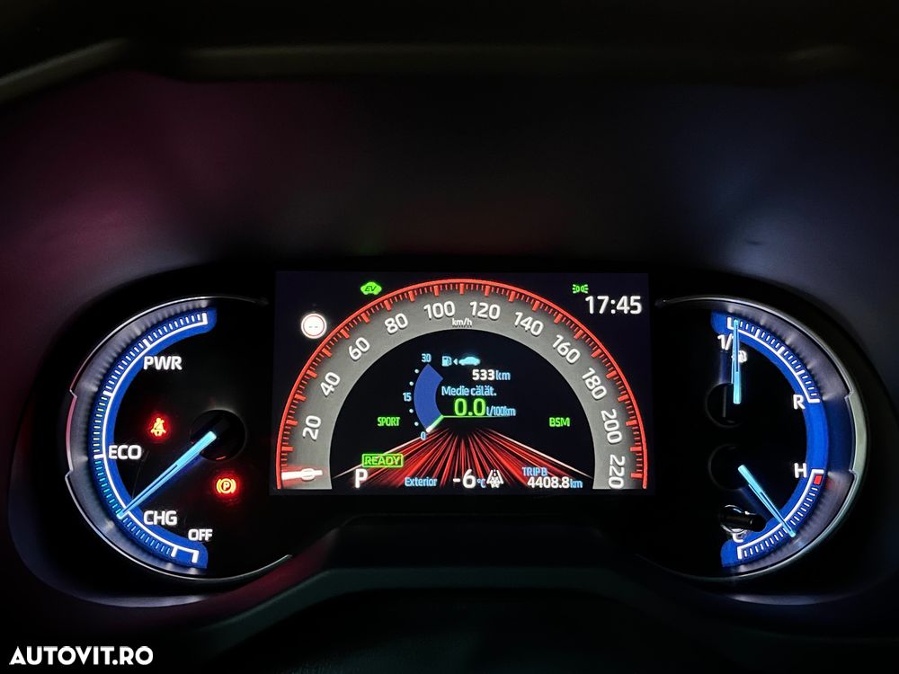 Toyota RAV4 - 16