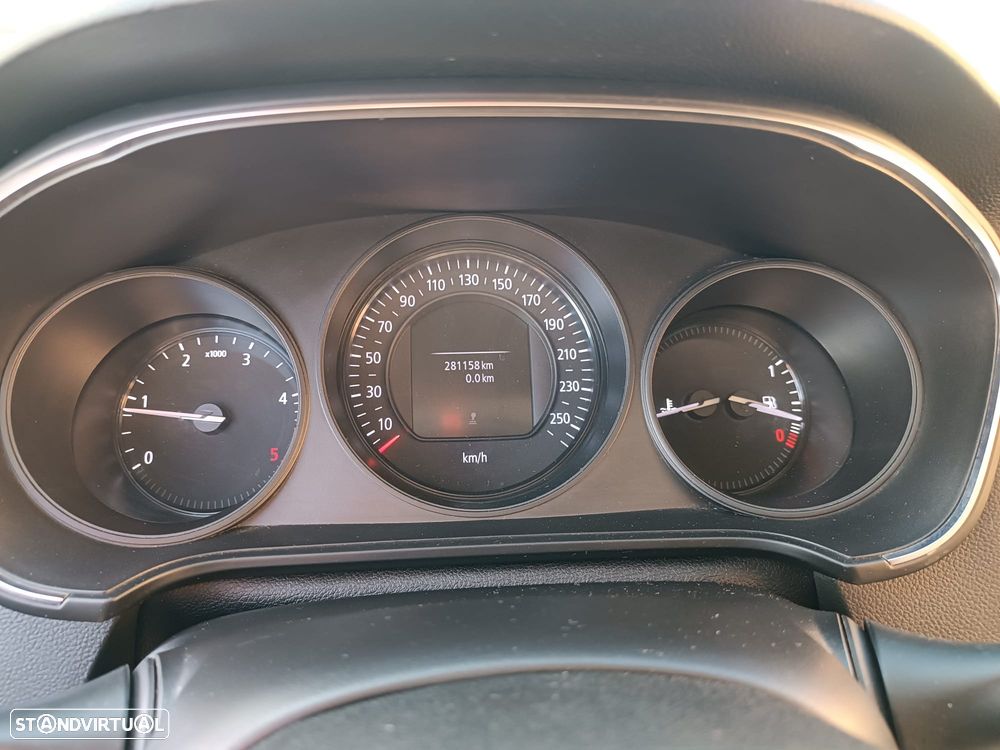 Renault Mégane 1.5 Blue dCi Zen - 6
