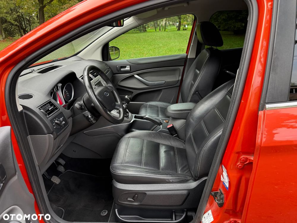 Ford Kuga 2.0 TDCi Titanium - 13