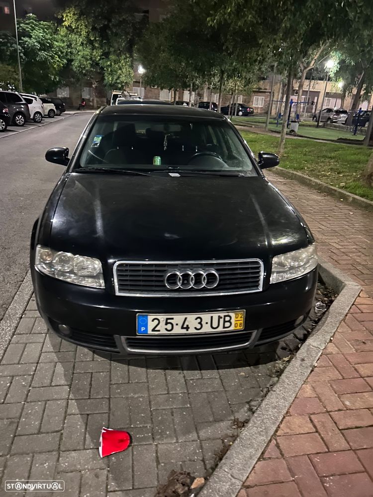 Audi A4 1.9 TDI m5 - 2