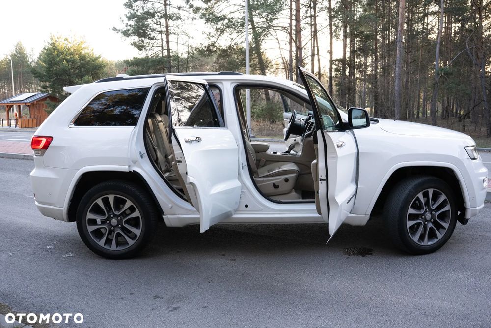 Jeep Grand Cherokee - 8