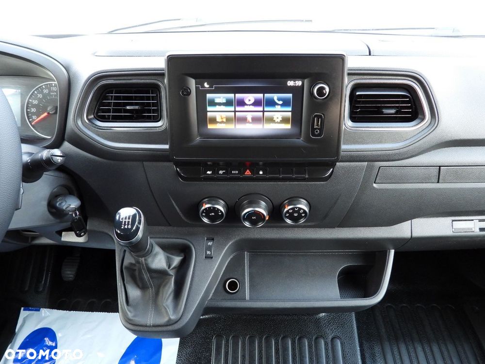 Renault MASTER WYWROTKA PODWÓJNA KABINA DOKA 7 MIEJSC TEMPOMAT NAWIGACJA LEDY KLIMATYZACJA  145KM - 31