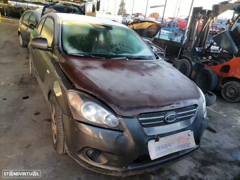 MOTOR COMPLETO KIA CEED SW 2010 -D4FB - 1