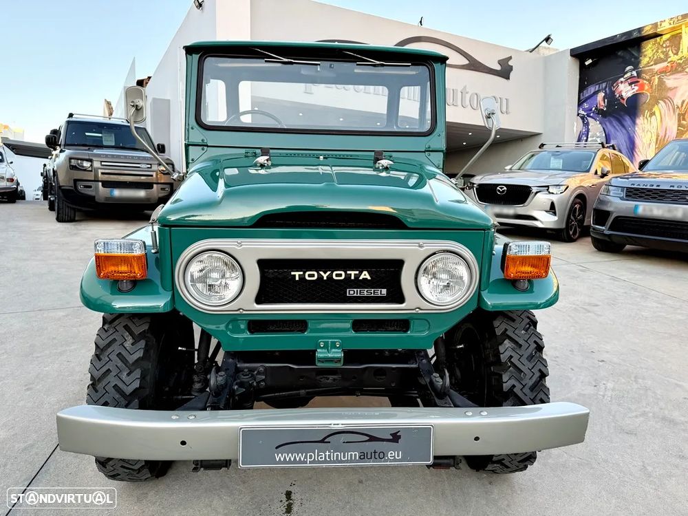 Toyota BJ 40 - 8