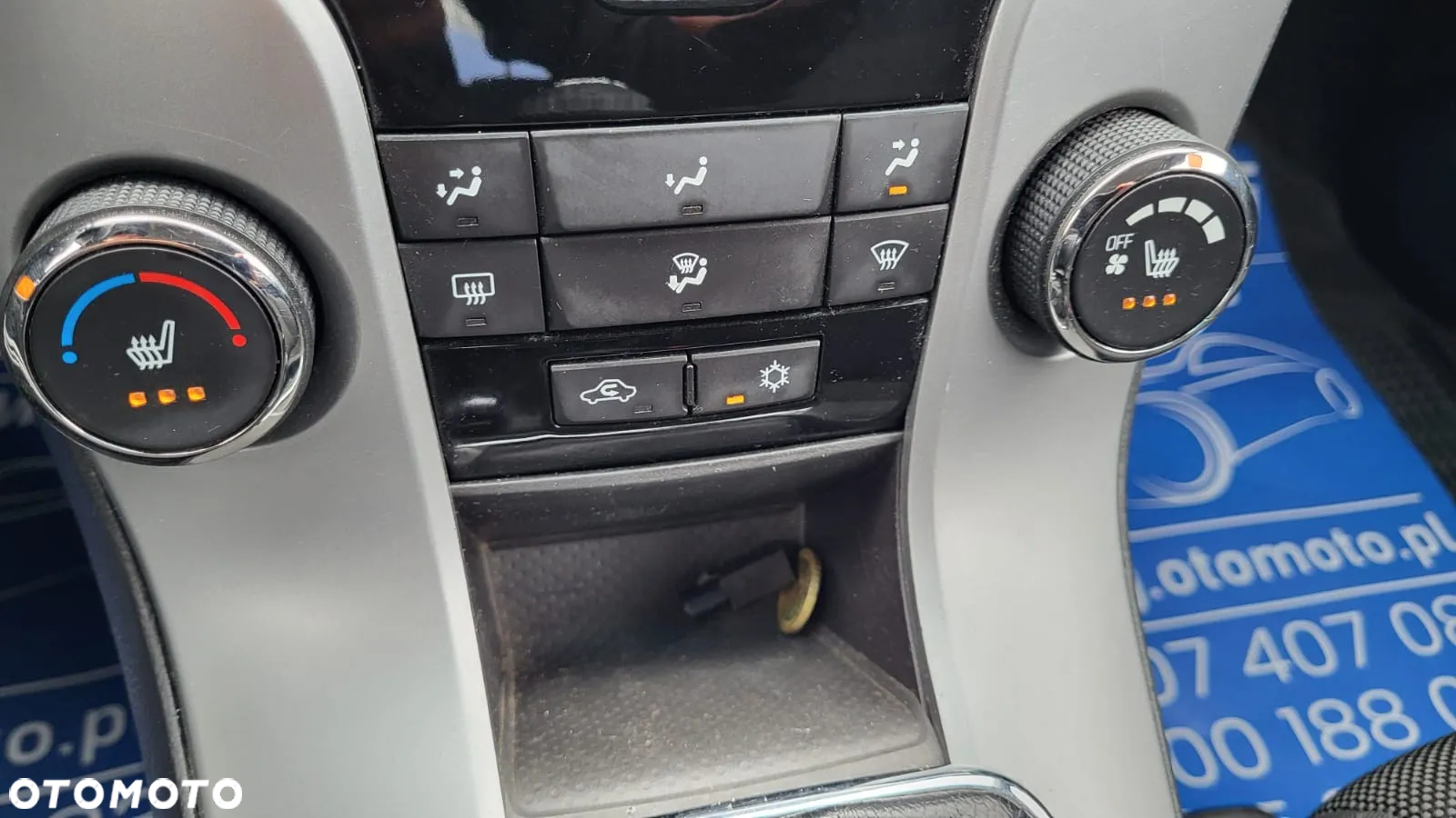 Chevrolet Cruze 1.6 LS - 26