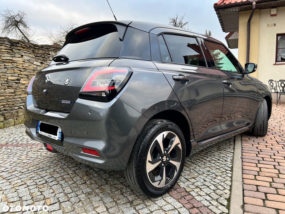 Suzuki Swift 1.2 Dualjet SHVS Elegance CVT - 4