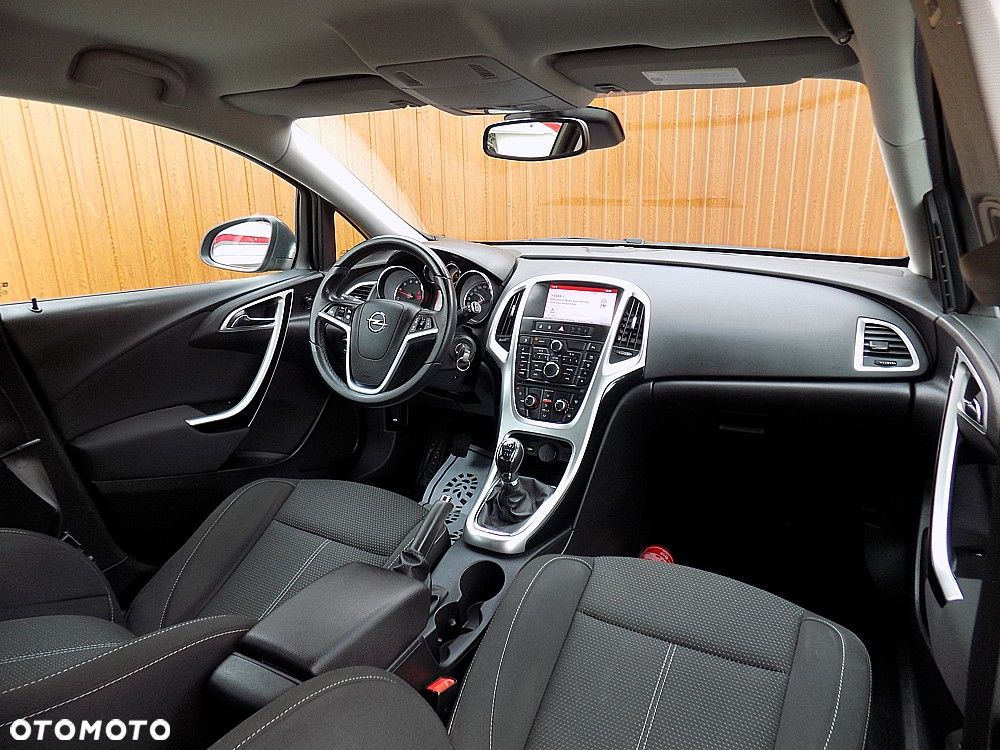 Opel Astra 1.4 Turbo Selection - 17