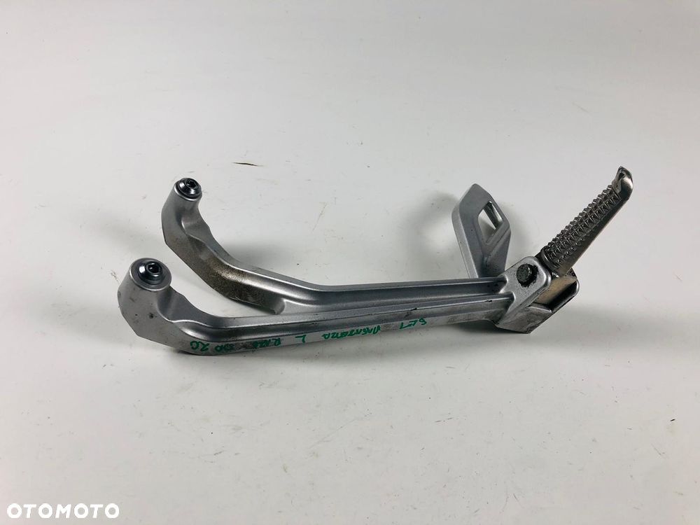 Yamaha YZF R125 19- set pasażera lewy - 5