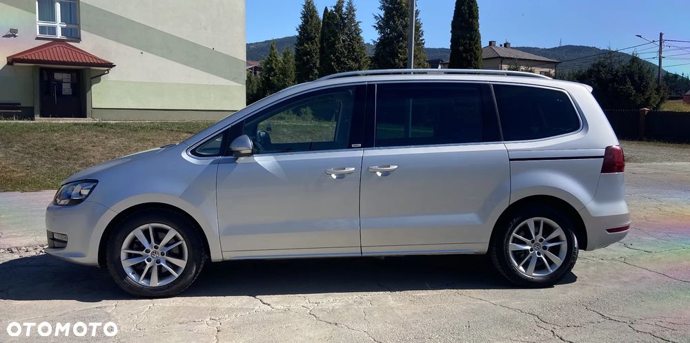 Volkswagen Sharan 2.0 TDI DSG (BlueMotion Technology) Highline - 2