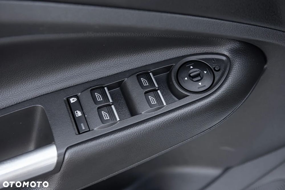 Ford Kuga 1.5 EcoBoost 4WD Titanium - 16