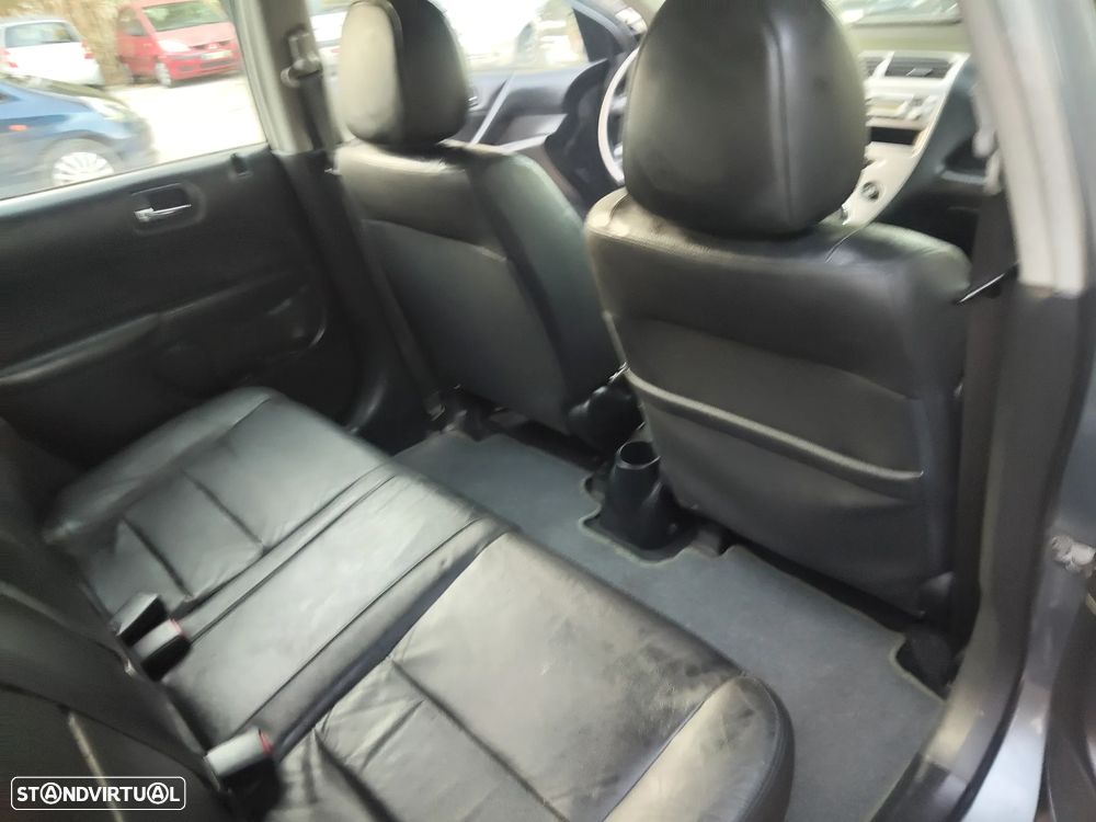 Honda Civic 1.6 ES Exclusive - 11