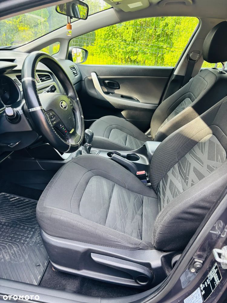Kia Ceed 1.4 M - 17