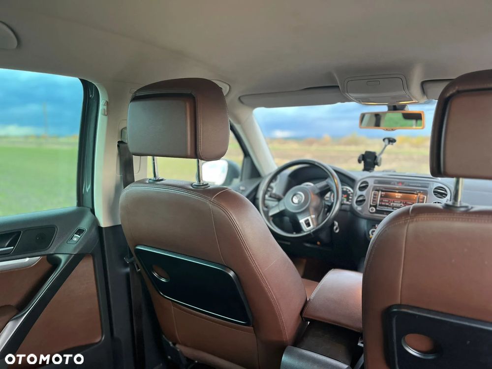 Volkswagen Tiguan 2.0 TDI 4Mot R-Style DSG - 8