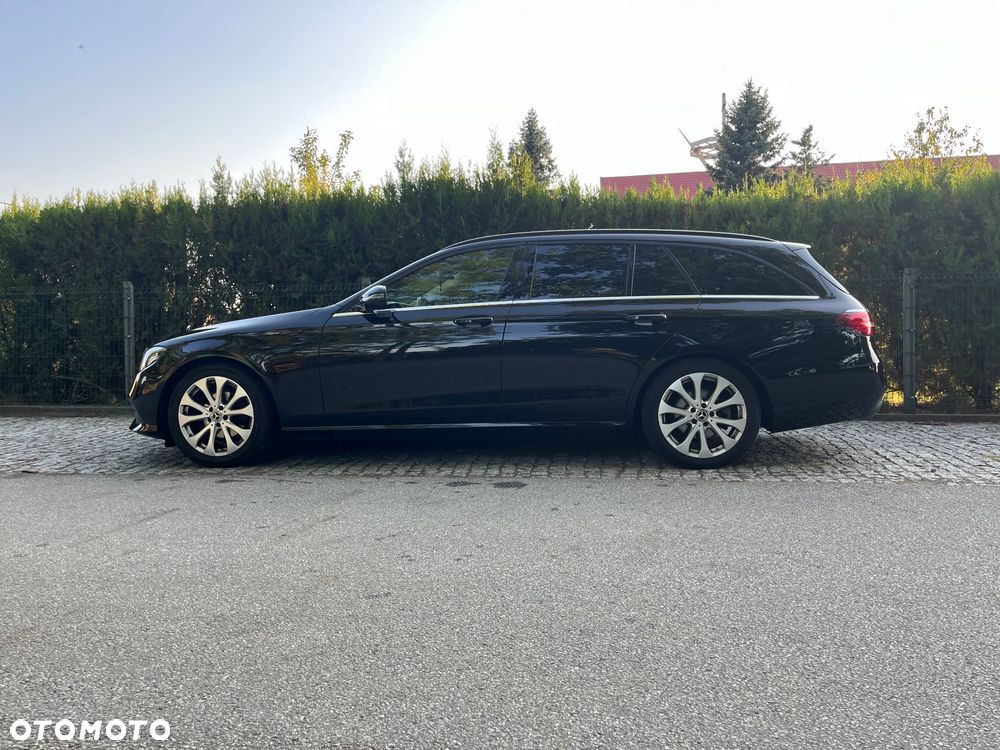 Mercedes-Benz Klasa E 220 d 9G-TRONIC - 6