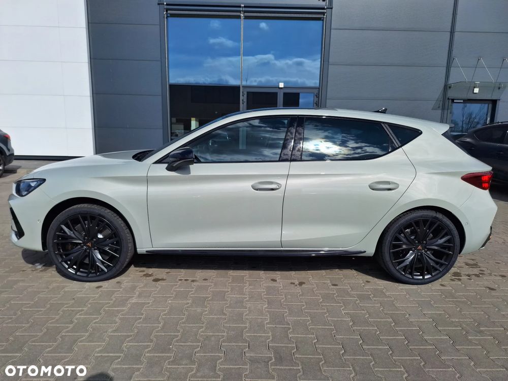 Cupra Leon 2.0 TSI DSG VZ Black Edition - 3