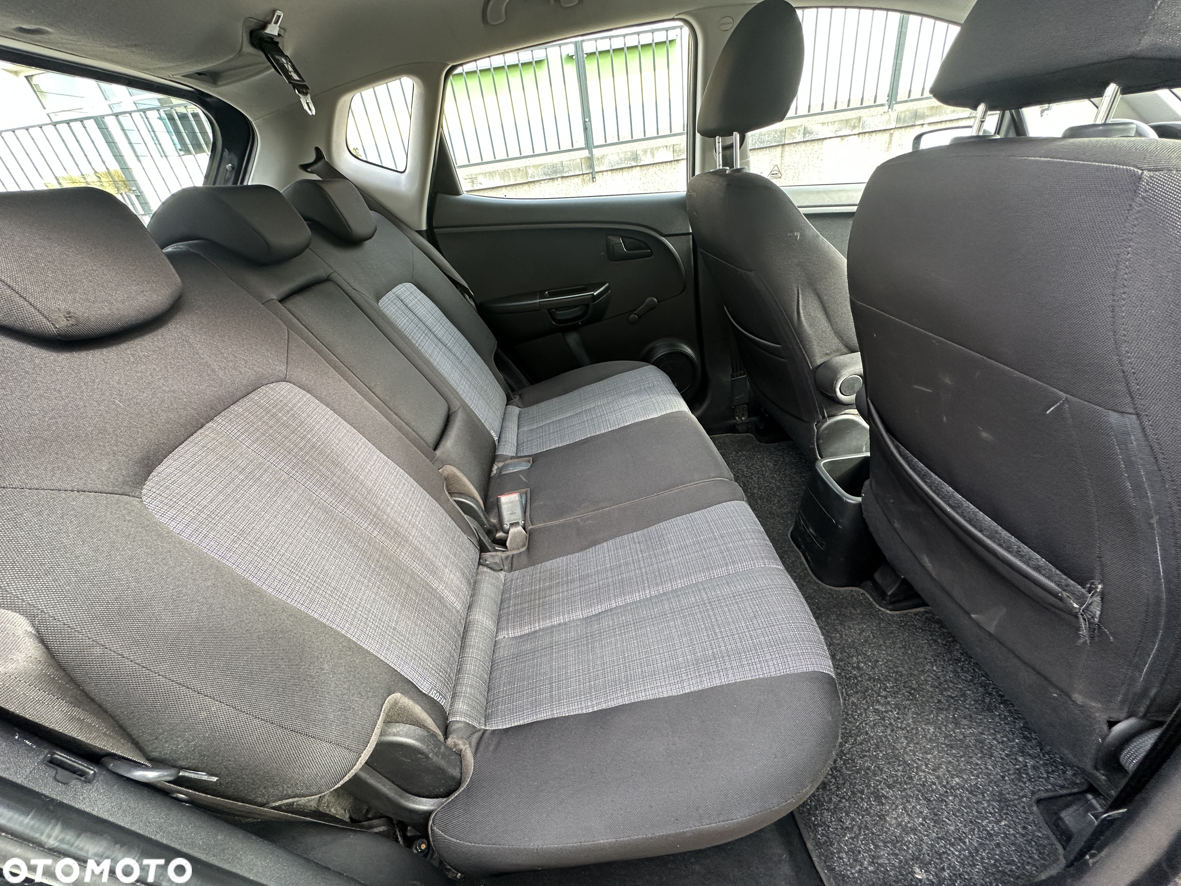 Kia Venga 1.4 M - 16