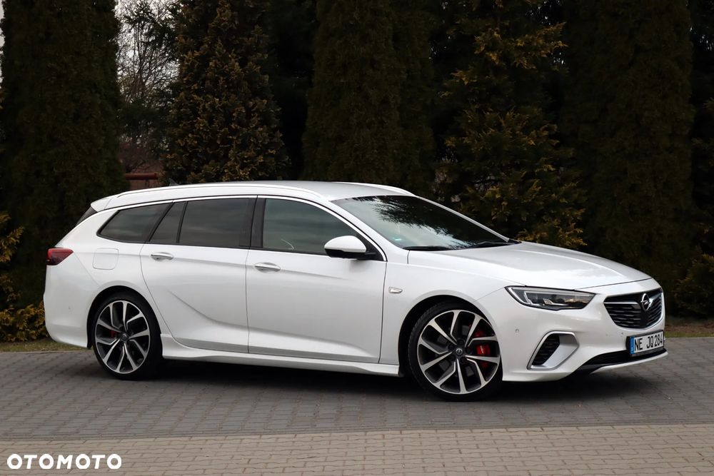 Opel Insignia 2.0 BiTurbo D 4x4 Automatik GSI - 3