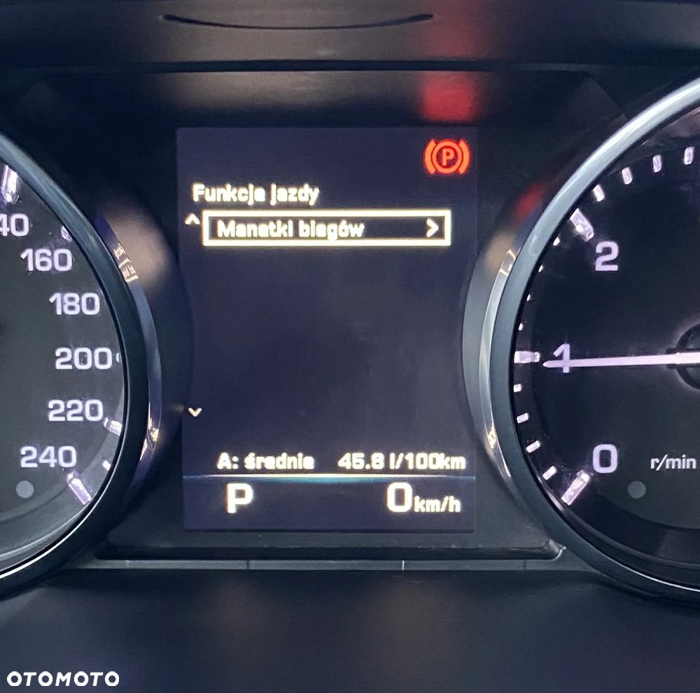 Land Rover Discovery Sport - 25