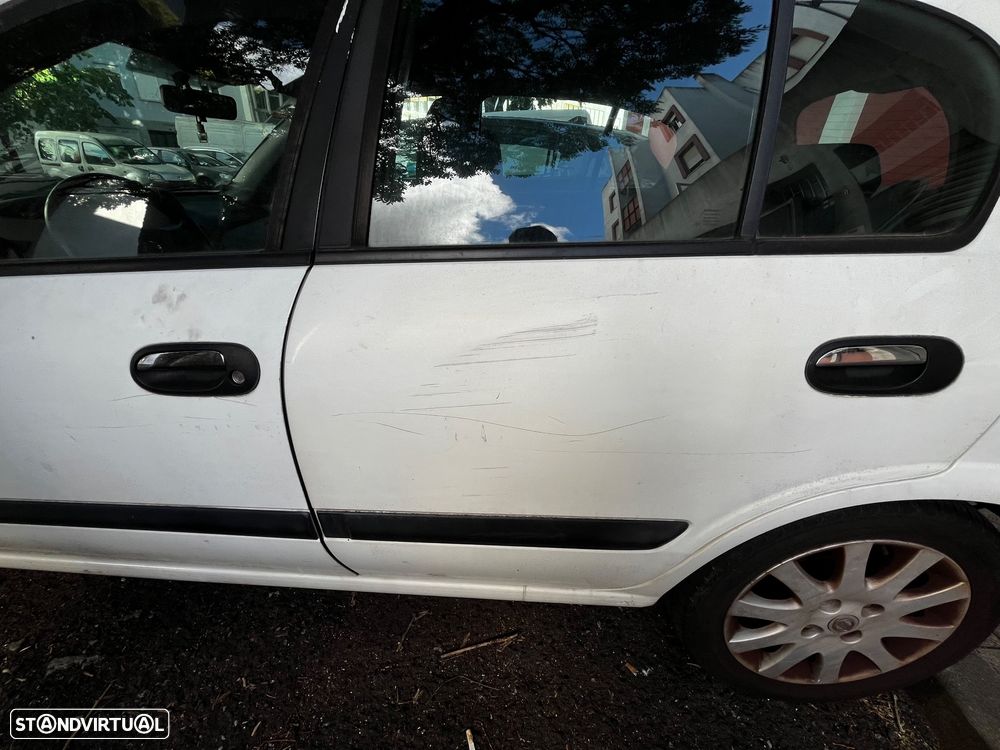 Nissan Almera 1.5 Tekna Plus TAE - 10