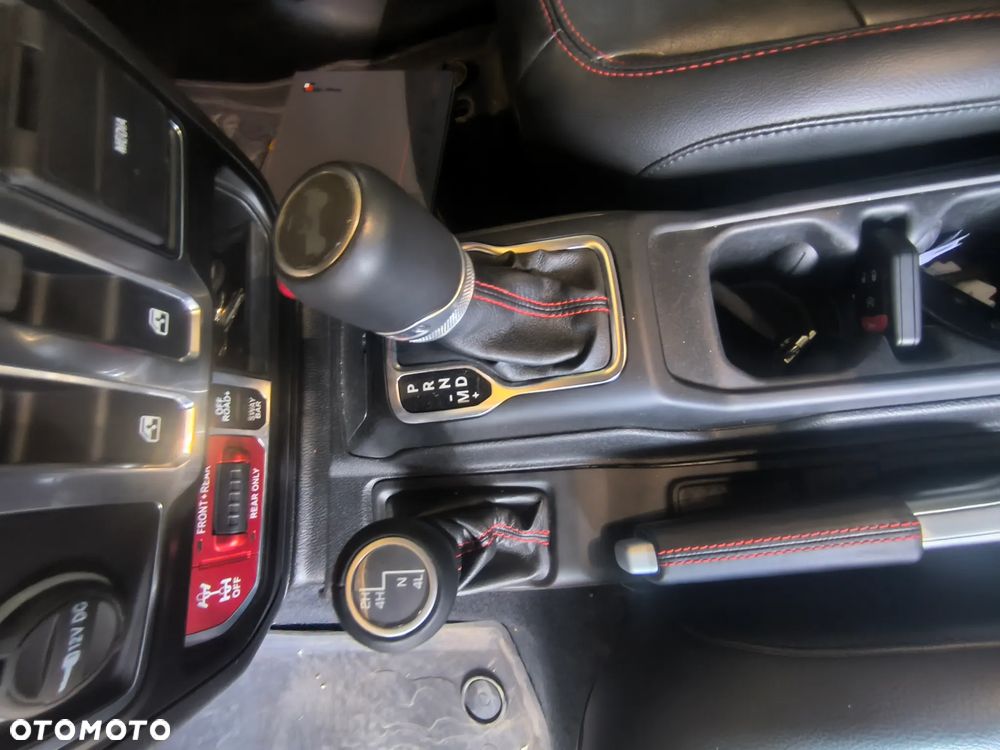 Jeep Wrangler Unlimited GME 2.0 Turbo Rubicon - 11