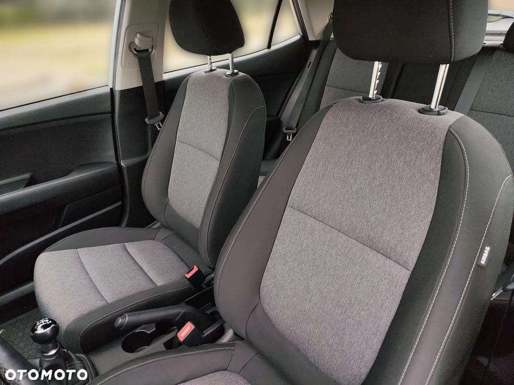 Kia Stonic 1.2 M - 11