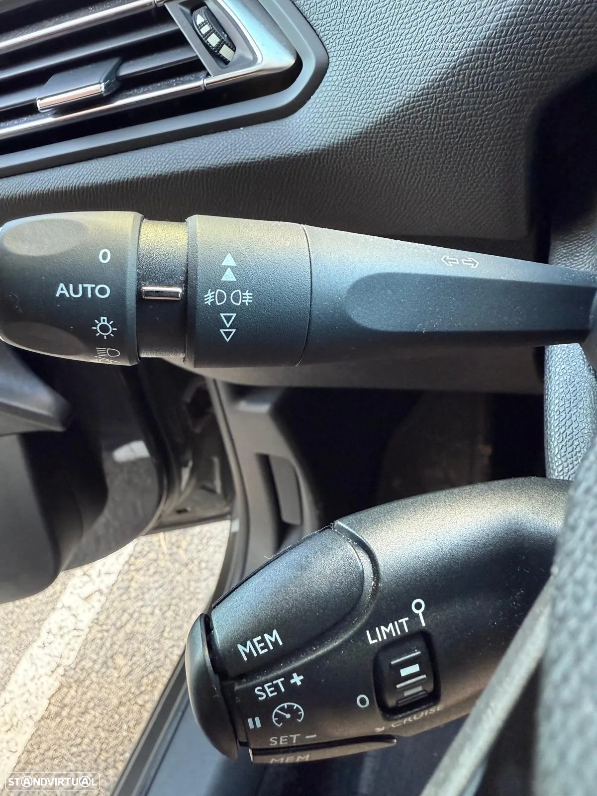 Peugeot 308 1.5 BlueHDi Style - 25