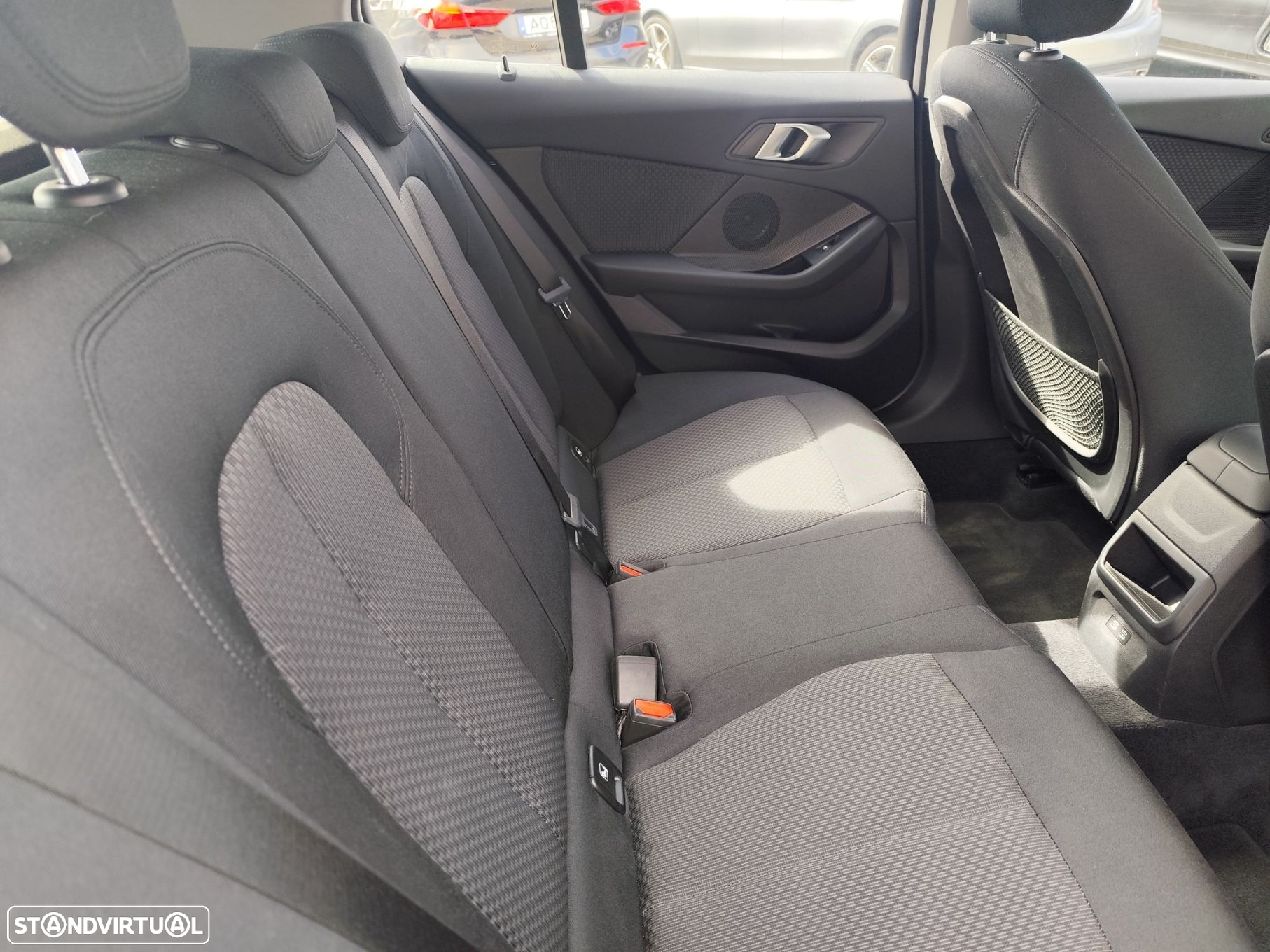 BMW 116 i Advantage - 24