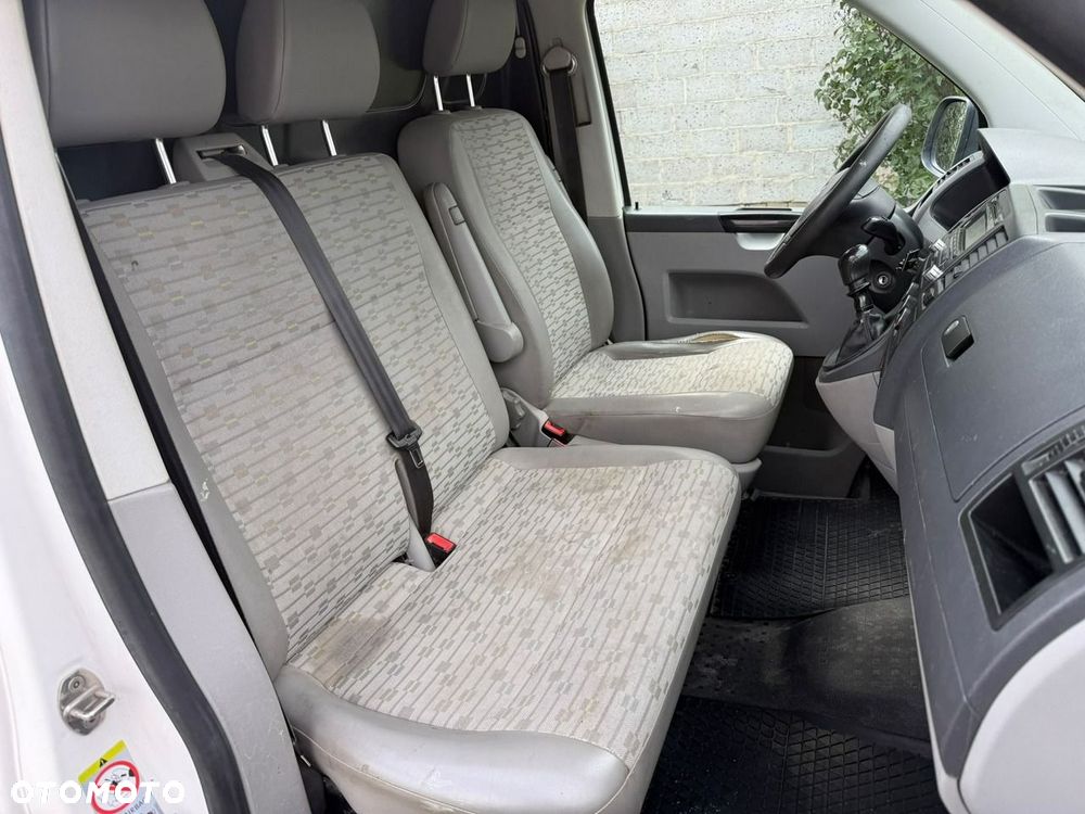 Volkswagen Transporter - 10