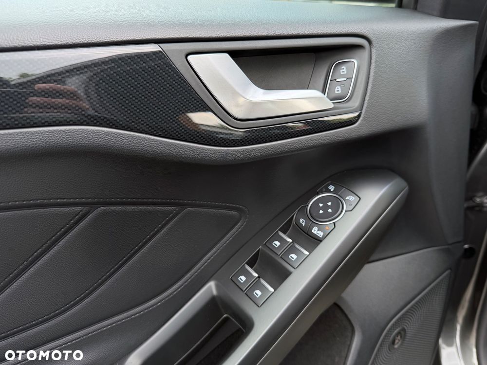 Ford Focus 2.0 EcoBlue ST-Line - 21