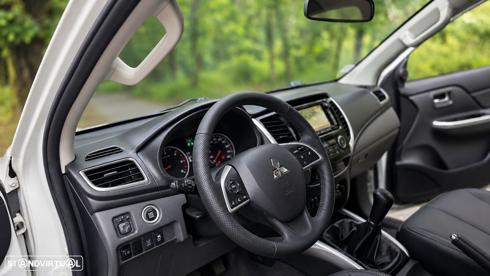 Mitsubishi L200 Pick Up 4x4 S&S Cabine Dupla Diamant Edition - 7